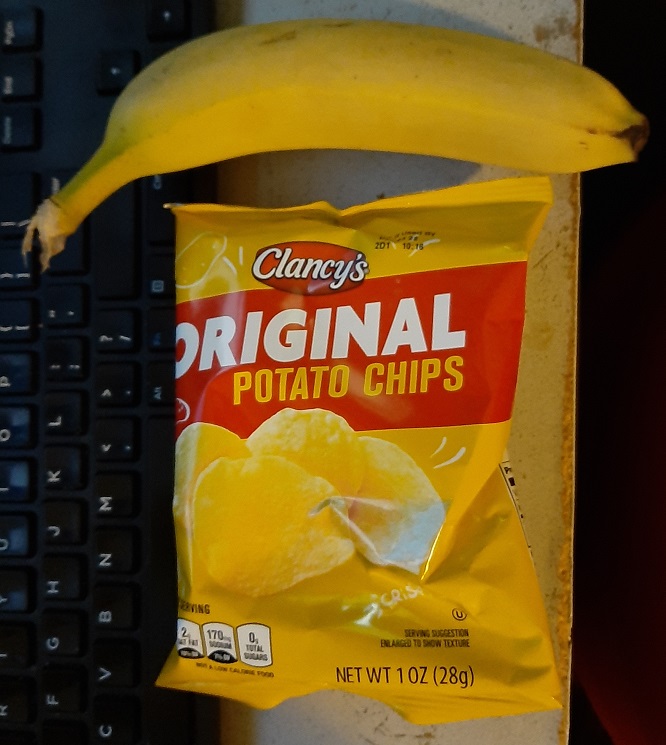 2022-09-02 - Chips & Banana
