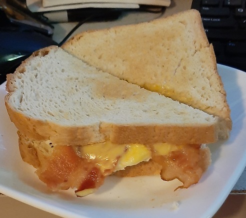 2022-09-20 - Egg Sandwich