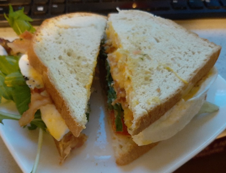 2022-09-22 - Egg Sandwich